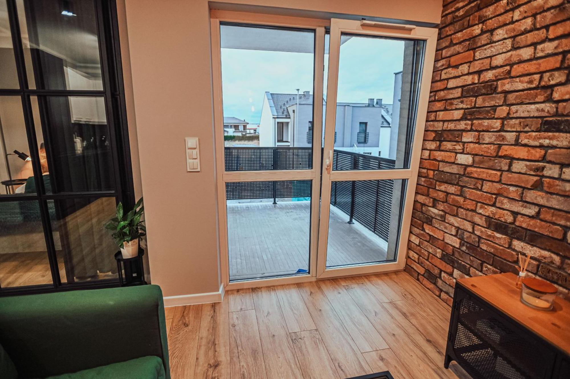 Loft Luxury Apartment & Parking Leszno  Exterior photo